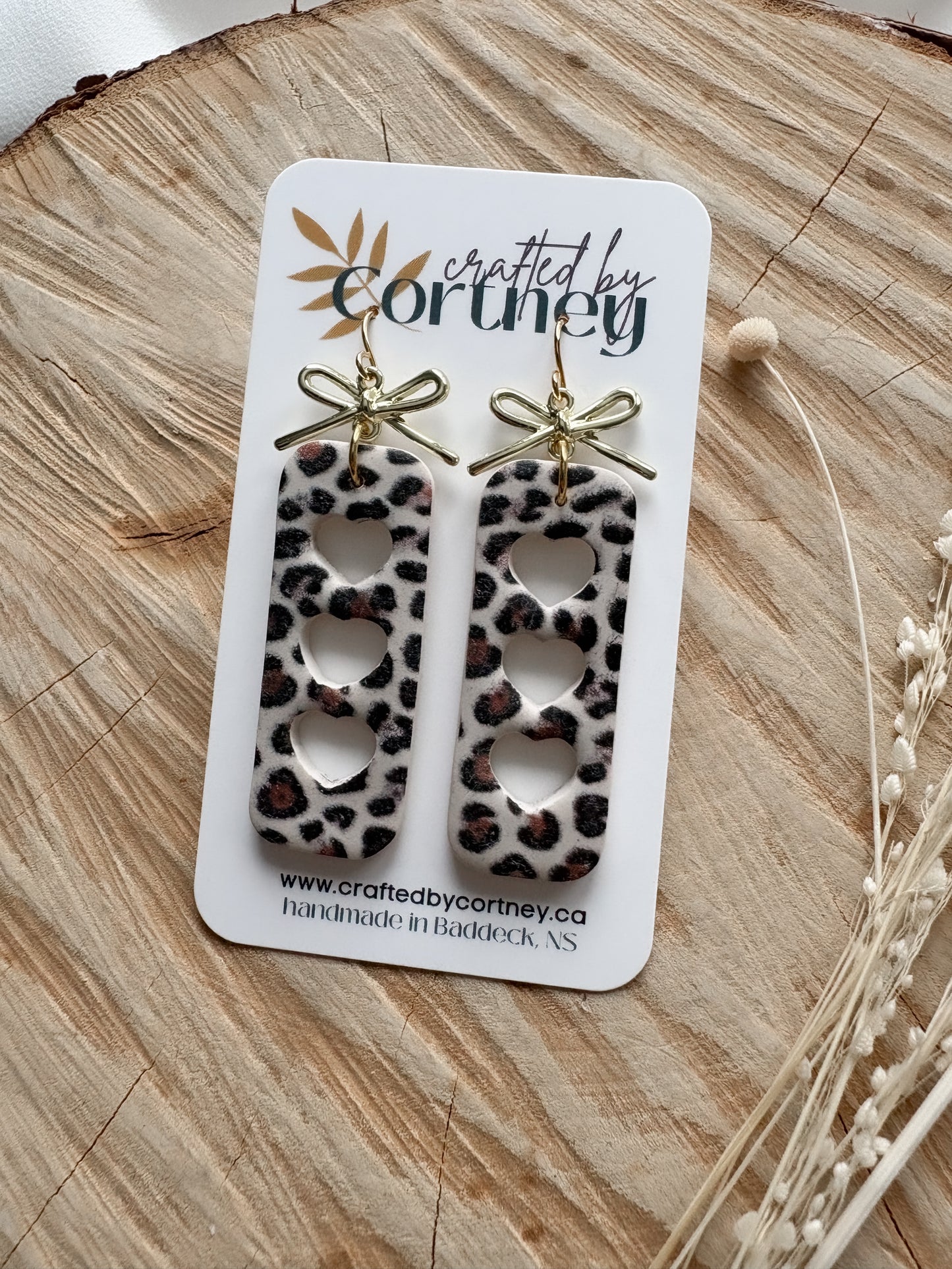 Heart Cutout drops - leopard