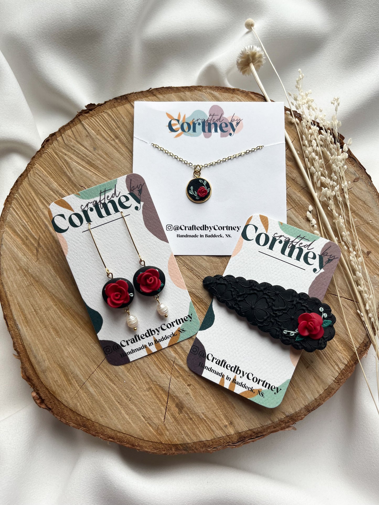 Gift Set #7 - Black/Red - Gold