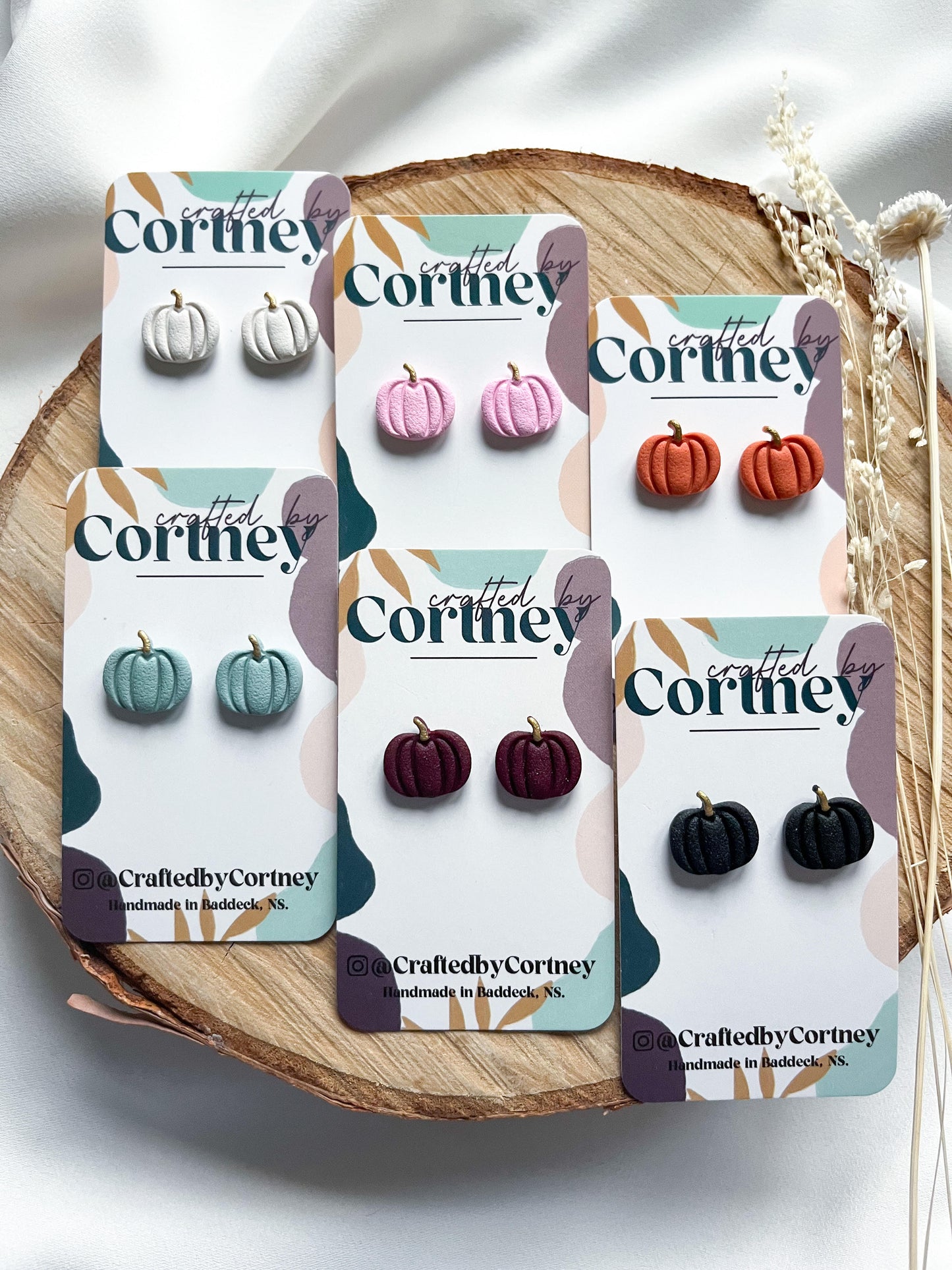 Pumpkin studs