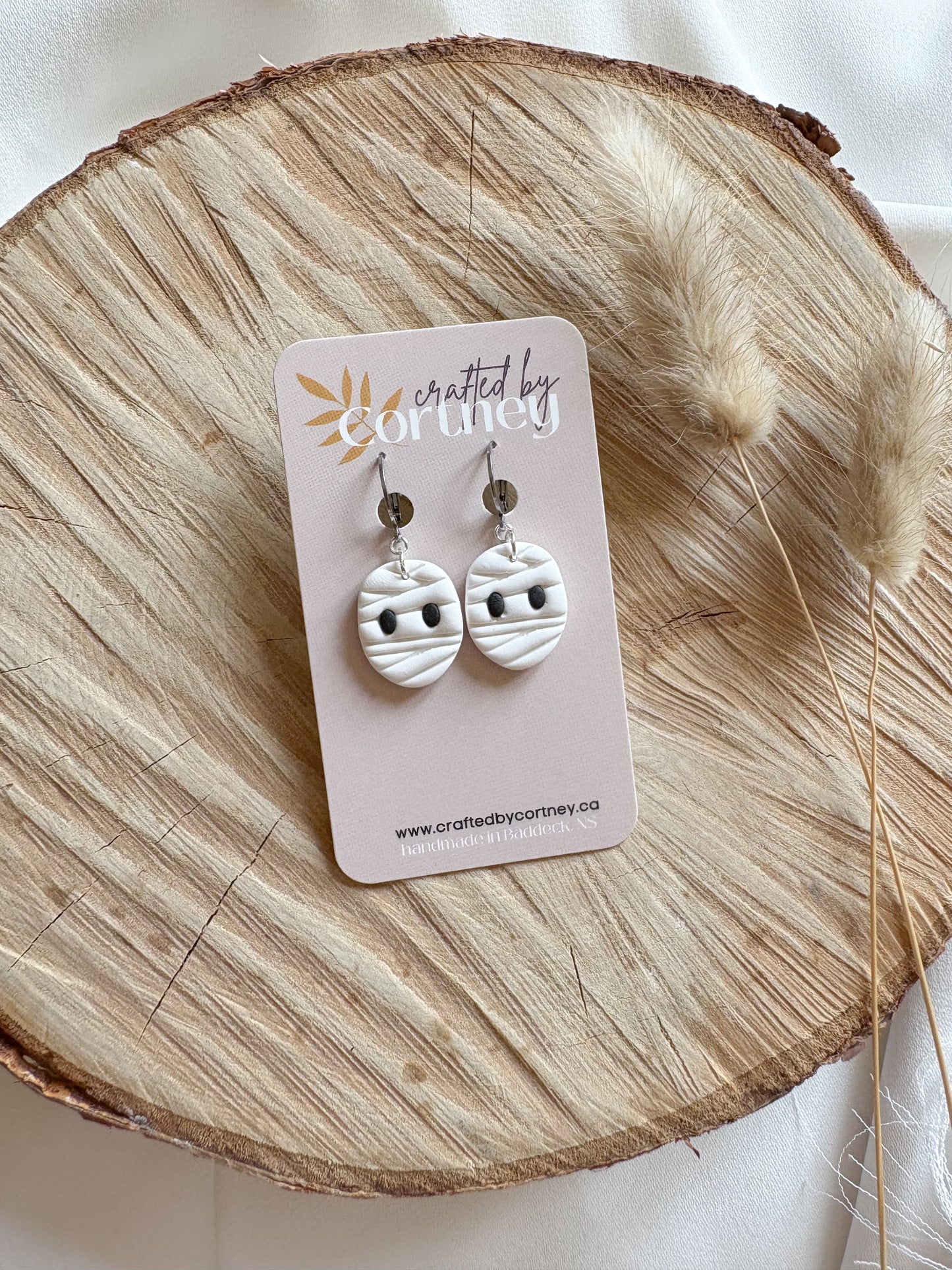 Mummy Dangles