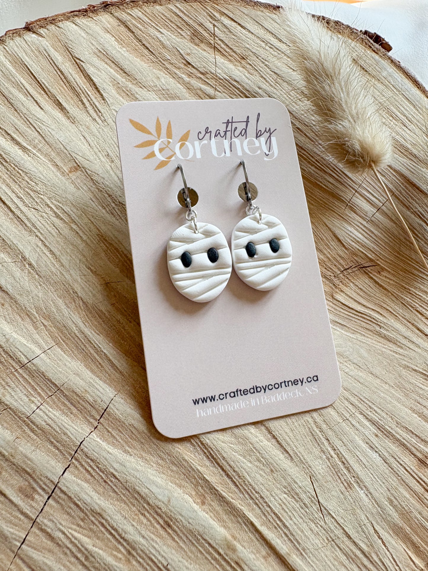 Mummy Dangles